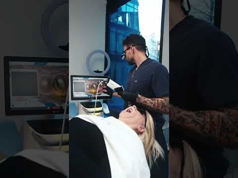 Příběh 4 - Nový Úsměv The Clinic